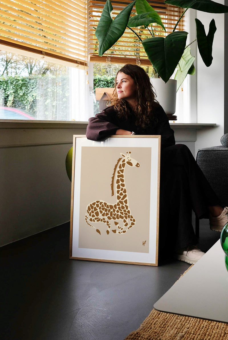 Lois Schindeler - Giraffe