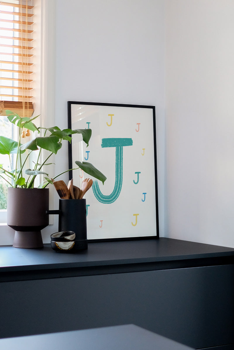 Zoe - Groovy Letters - JJJ