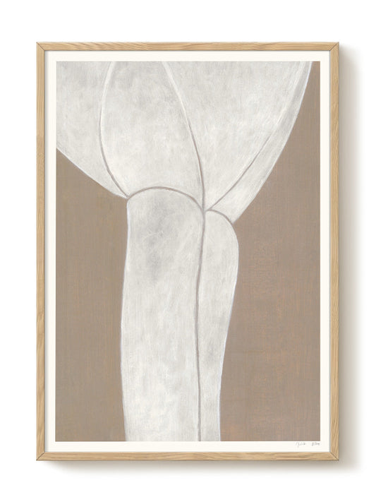 Julita Elbe - Flower bud II – modern wall art print, Falcozi Studio